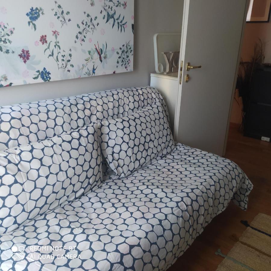 Room In Private Apartment Флоренция Экстерьер фото